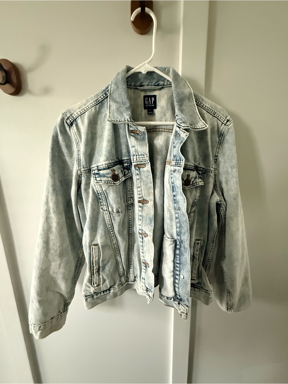 GAP Acid Wash Women's Denim Jacket - Pale Blue